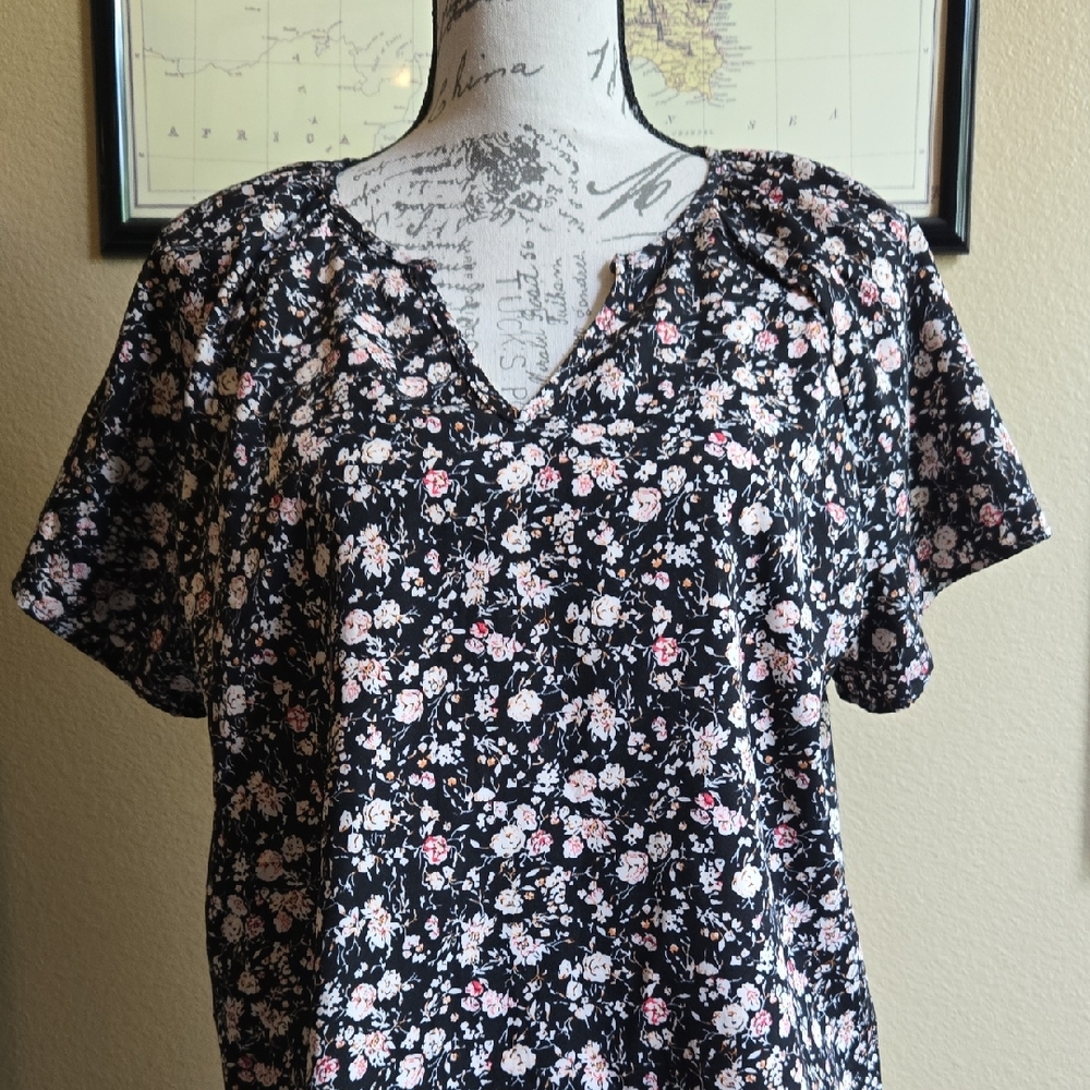 Floral Black Women's Top